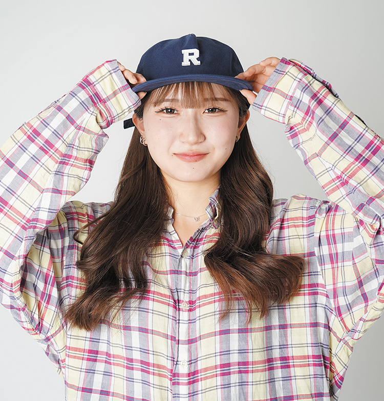 佐藤 栞菜